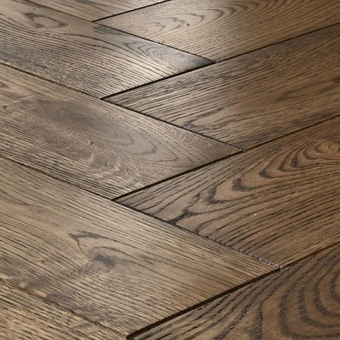 Polarwood Herringbone Дуб ЦЕЙЛОН HB "Англ. ёлка", сорт. Робуст, масло, брашир., фаска 4V, 1-полосный (фото 4)